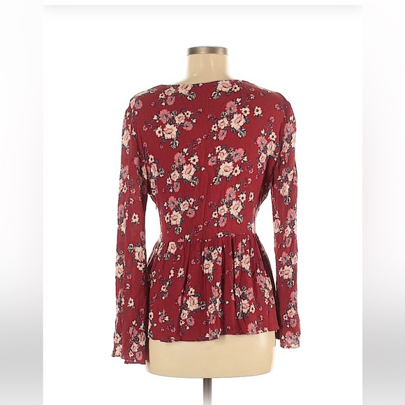 America Eagle Floral Long Sleeve Blouse - Picture 2 of 2